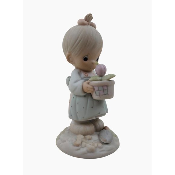 Precious Moments May Figurine 110035 Enesco Porcelain 1987 Flowers No Box - Picture 10 of 10